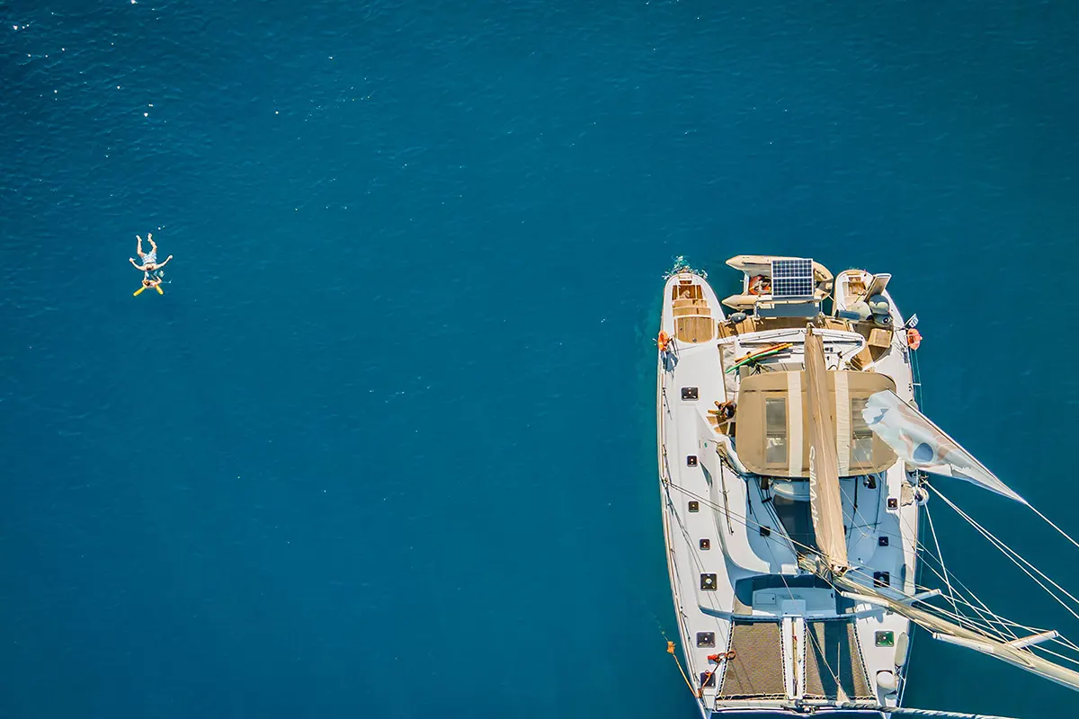 Full day sailing tour Santorini catamaran
