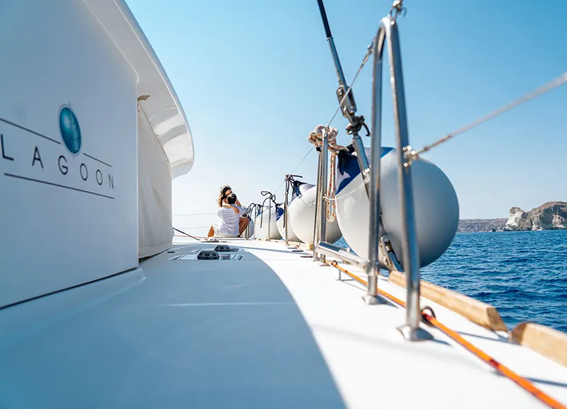 Private sailing cruise Santorini
