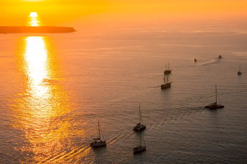 Santorini Daytime Private Cruises