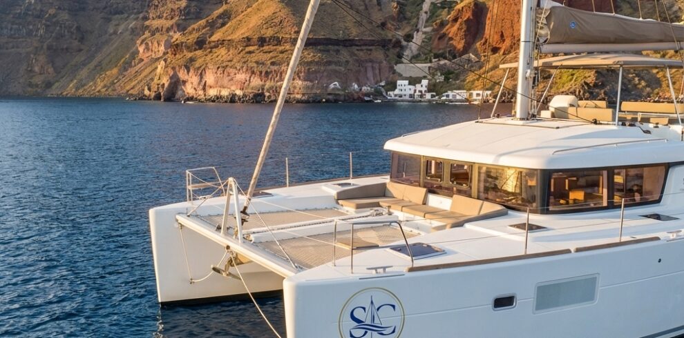 Sunset catamaran cruise in Santorini