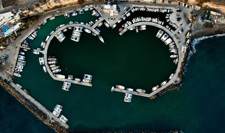 Santorini Sailing Itinerary