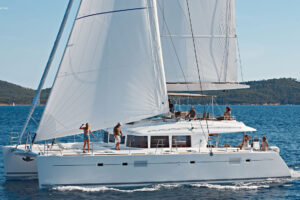 Catamaran santorini cruise clasic